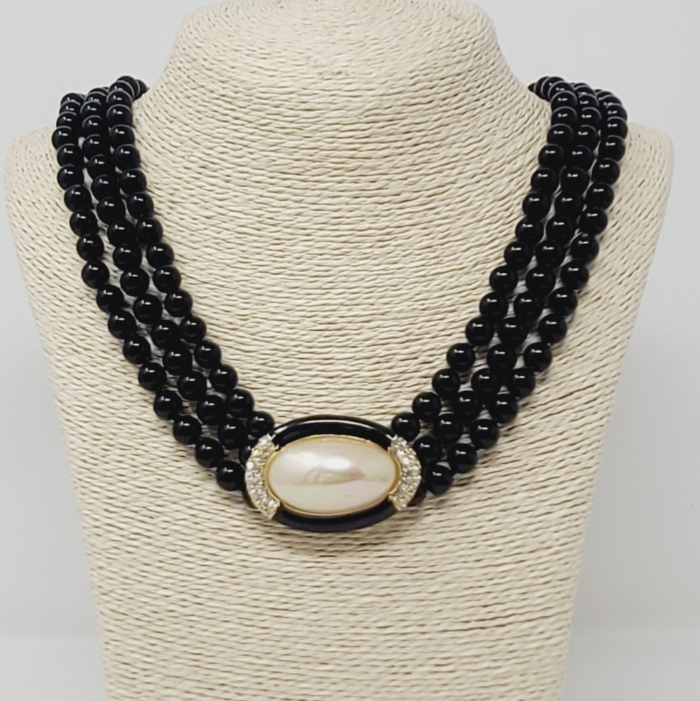 Vtg multi chain necklace enamel centerpiece black